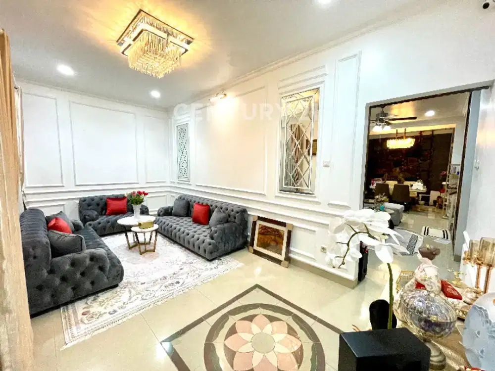 Rumah Bagus  2 Lantai Siap Huni Di Grand Wisata Bekasi