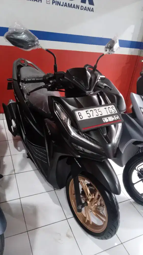 VARIO 150 KEYLESS KREDIT DP 1 JUTA