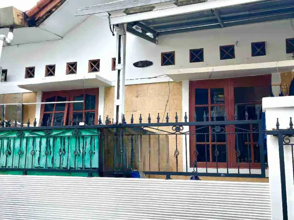 DI SEWAKAN 1 UNIT RUMAH PETAK MINIMALIS KAMPUNG BALI TANAH ABANG UNTUK PASUTRI/KELUARGA