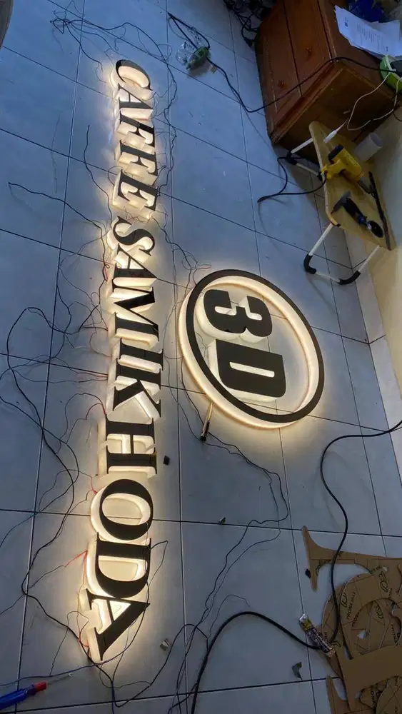 HURUF TIMBUL AKRILIK LAMPU