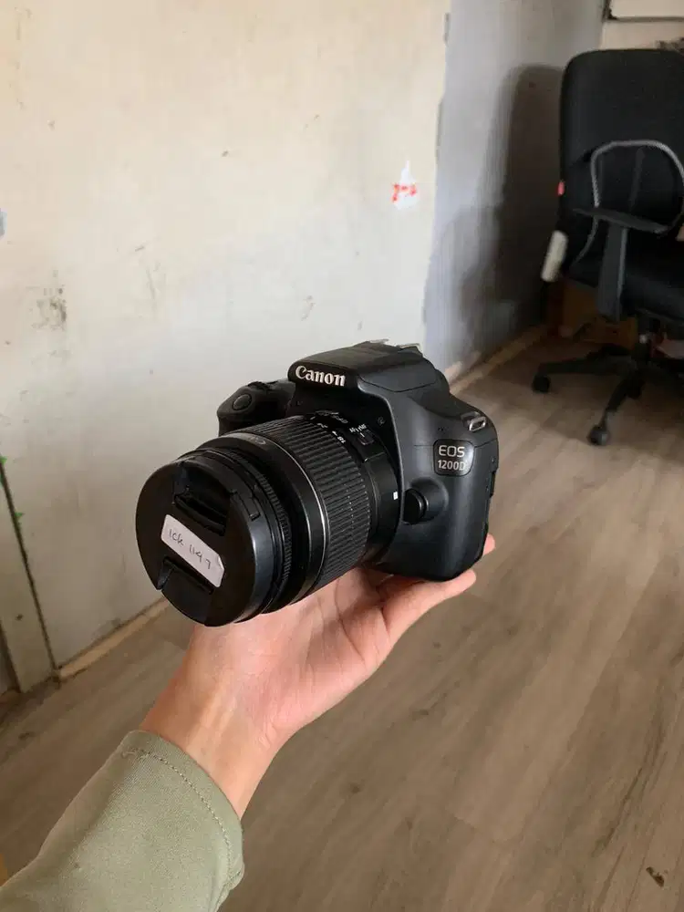 KAMERA CANON 1200D + KIT