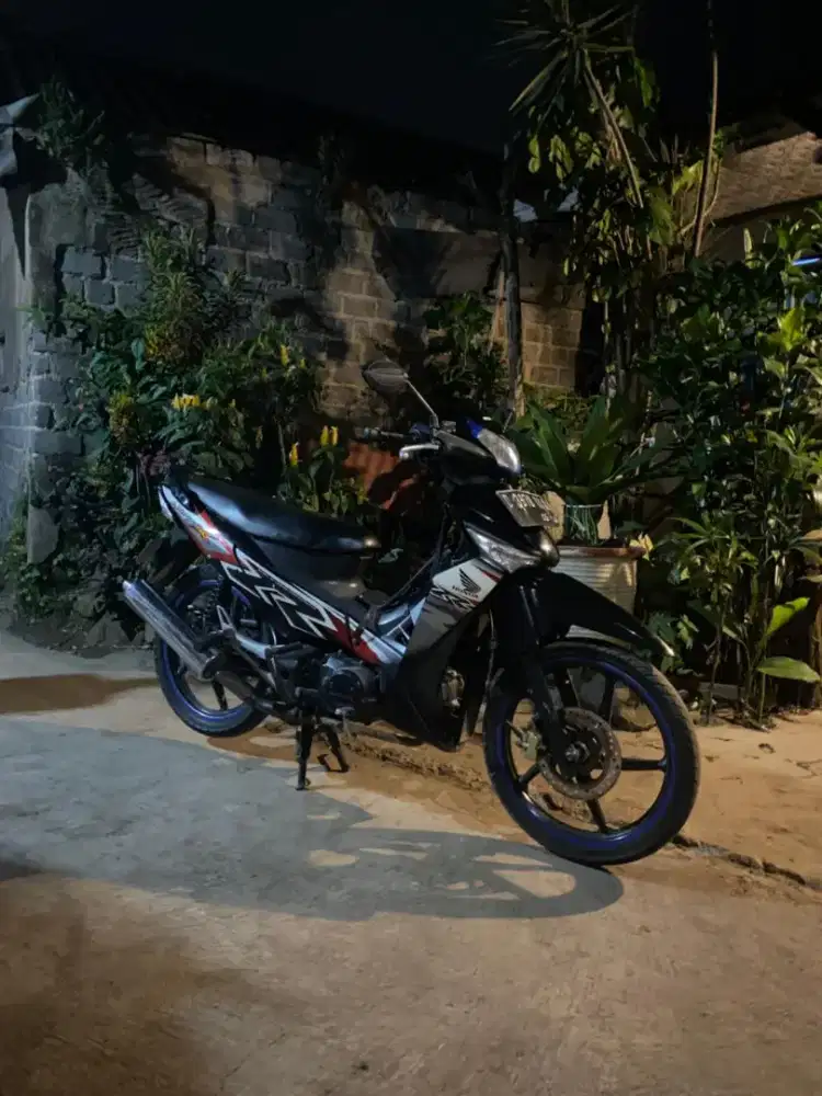 Honda supra x 125cc kumplit
