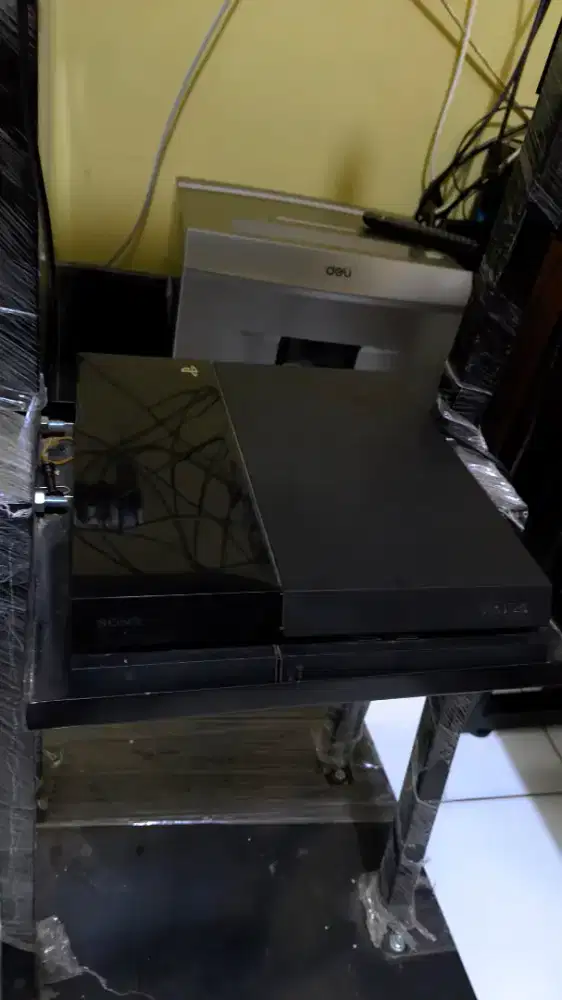 PS 4 fat 500gb ciputat
