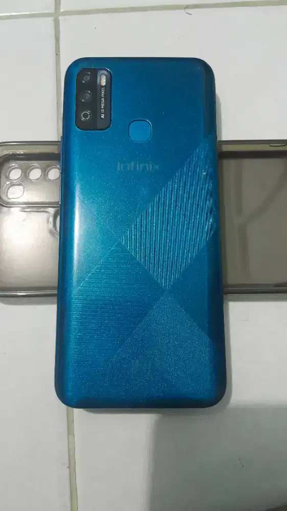 Infinix hot 9 play Ram 2/32