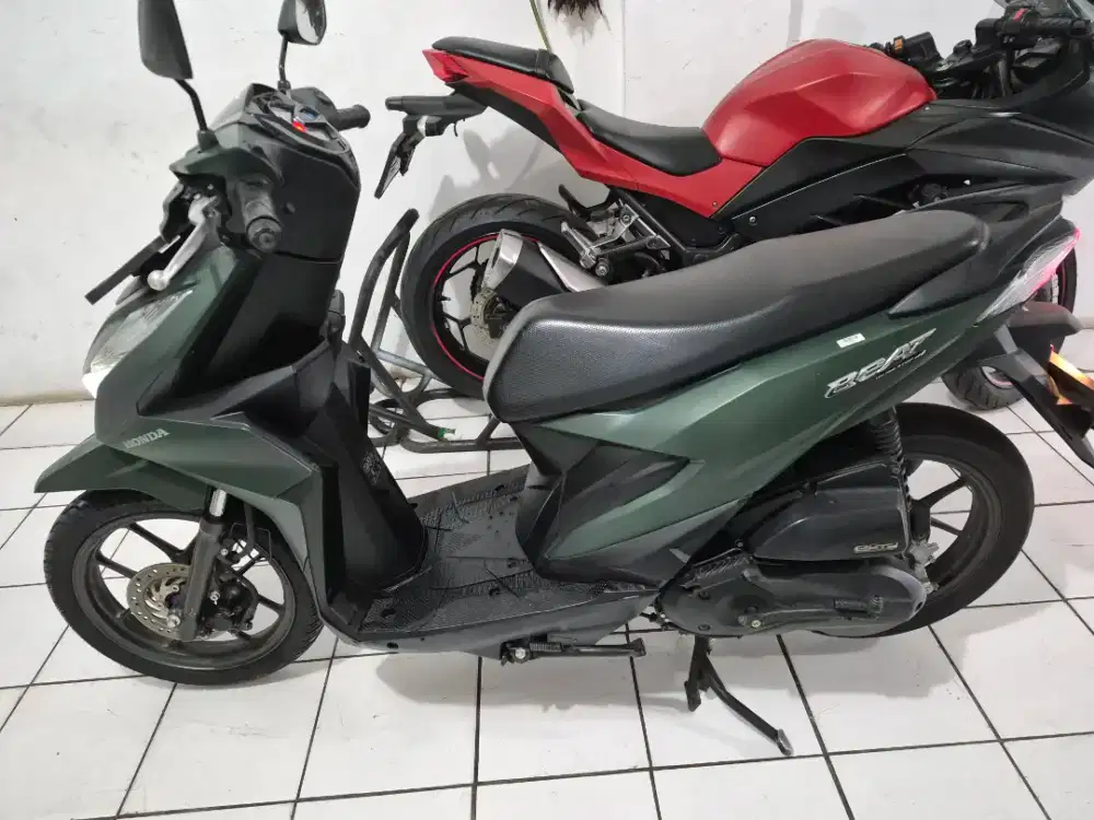 Beat deluxe 2024+ bbn oke  km 9000cas/ kredit DP 1jt