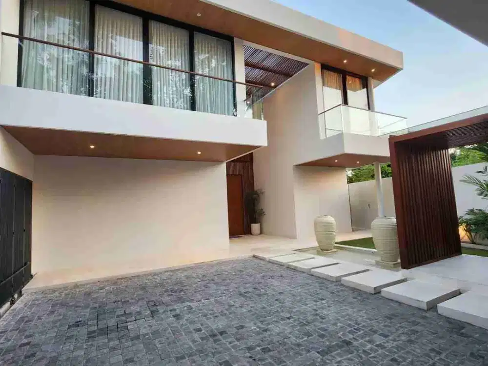 Villa Baru di Umaalas Kerobokan badung bali