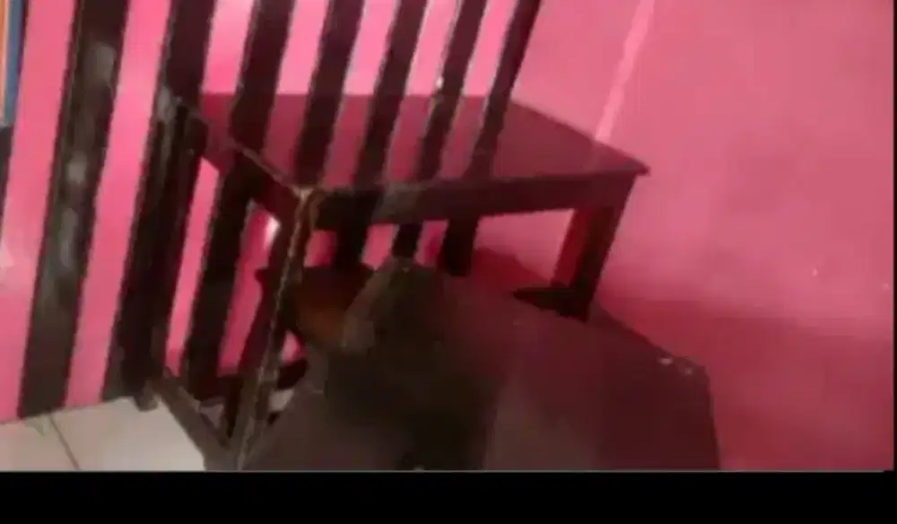 DIJUAL MEJA + KURSI PER SET   ( 1 MEJA + 4 KURSI KOTAK)