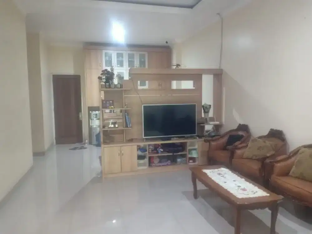 Jual Cepat Rumah 2.5 Lt Siap Huni
Koja Jakarta Utara