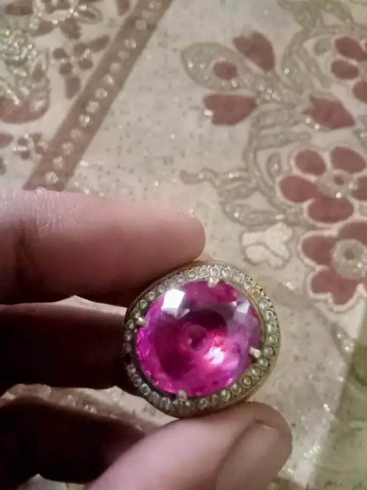 Natural Ruby Burma  top