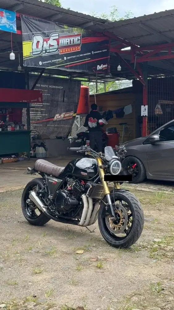 HONDA CB 400 SF HYPER VTECH 3 1999 FULL MODIF