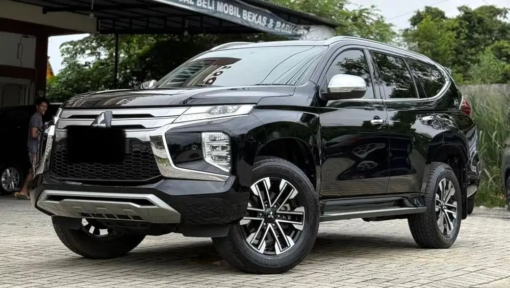 PAJERO SPORT DAKAR 4X2 TAHUN 2021
