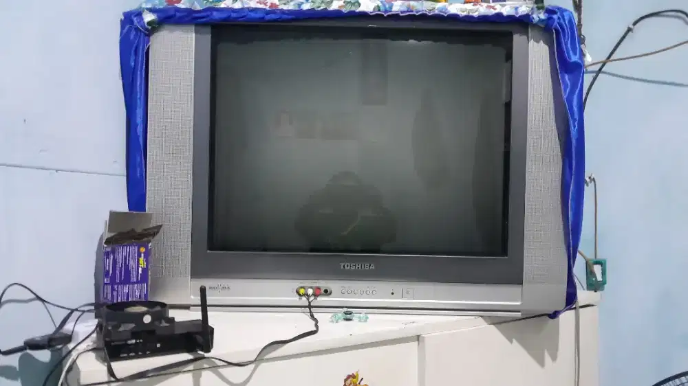 TV tabung TOSHIBA 29 ins
