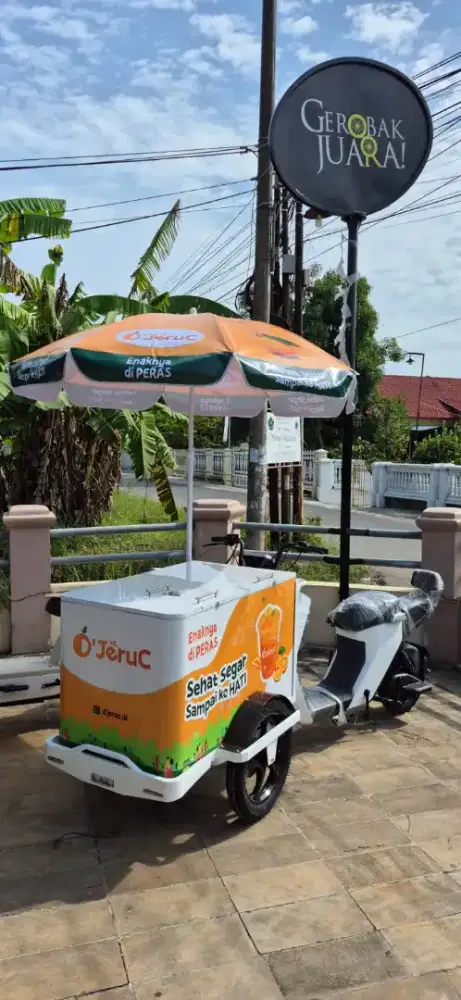 Lowongan Kerja - Rider minuman dengan Sepeda Listrik