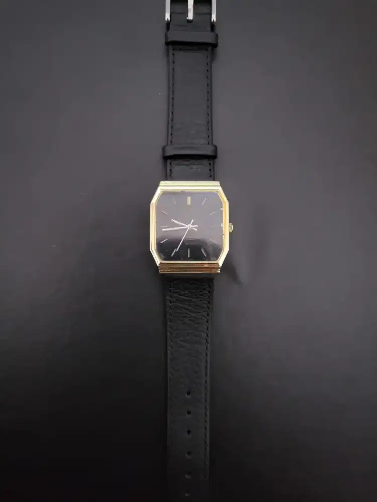 Jam Alba Tank By Seiko