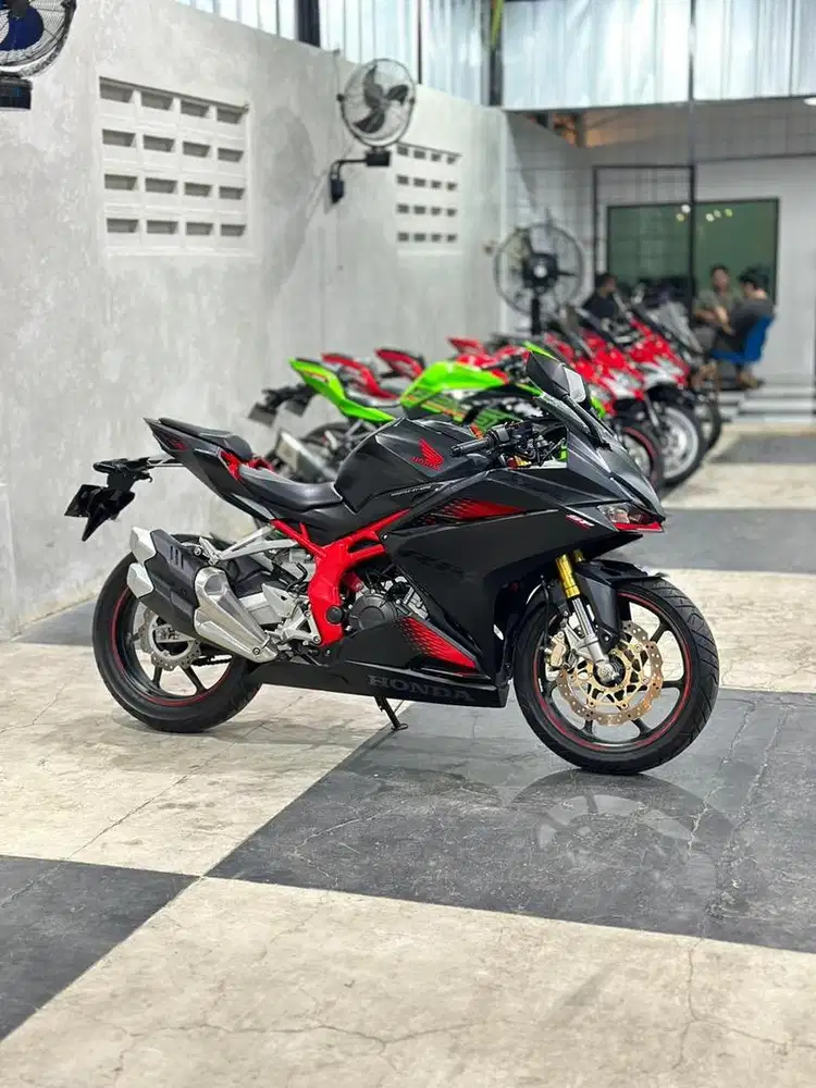 HONDA CBR250RR LOW KM ISTIMEWA