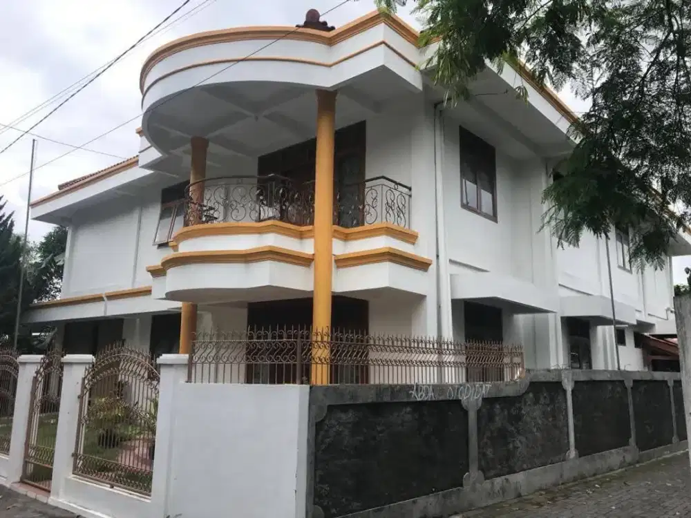Rumah Di Jogja, Sleman, dekat Jalan Palagan Km7, Hotel Hyat Regency, Mataram City, Hotel Alana