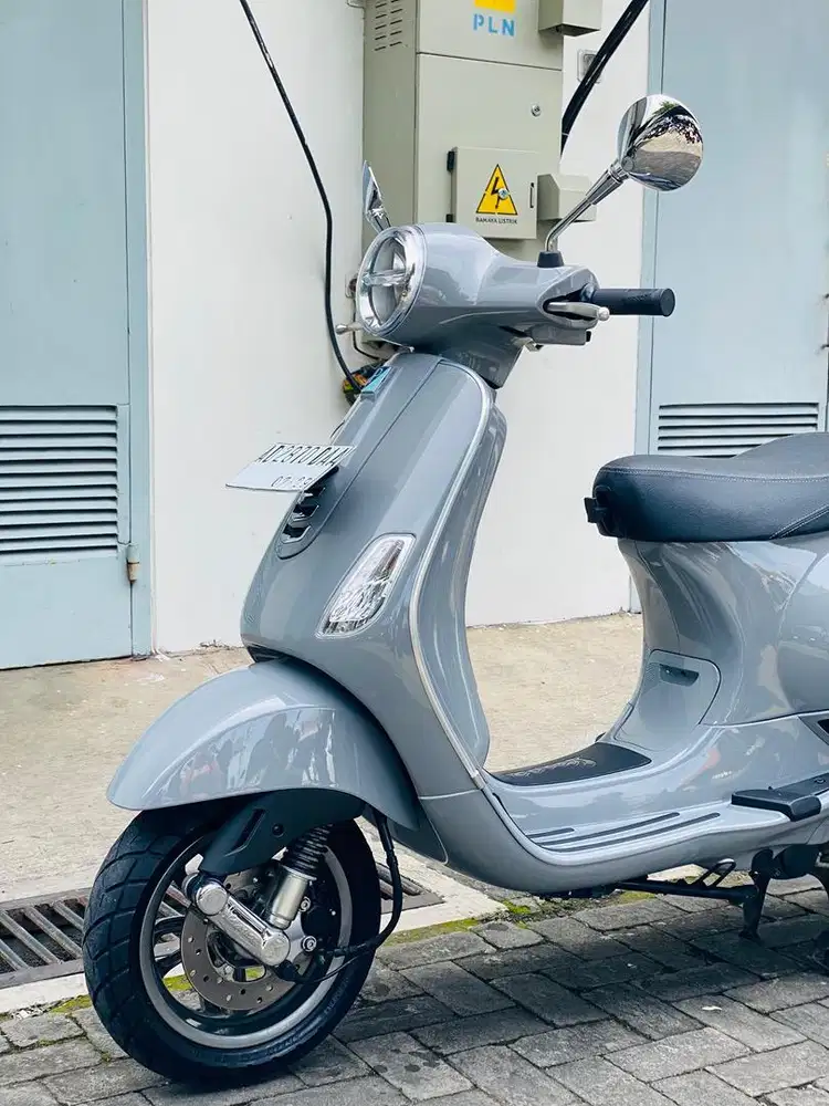 Vespa Lx 125 tahun 2024