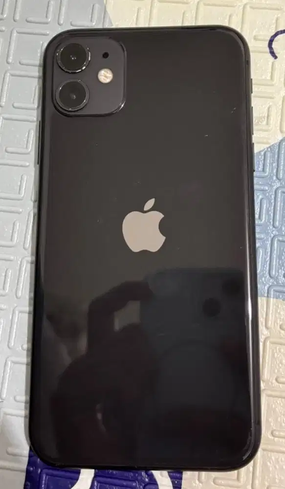 Jual Iphone 11 64 gb bekas