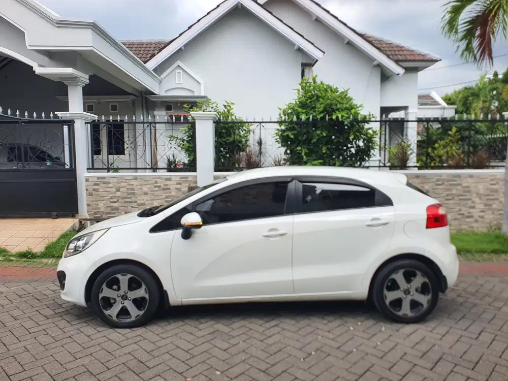 Kia Rio 2013 Bensin
