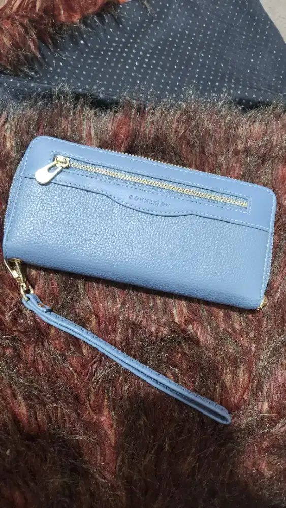 Dompet merk connexion