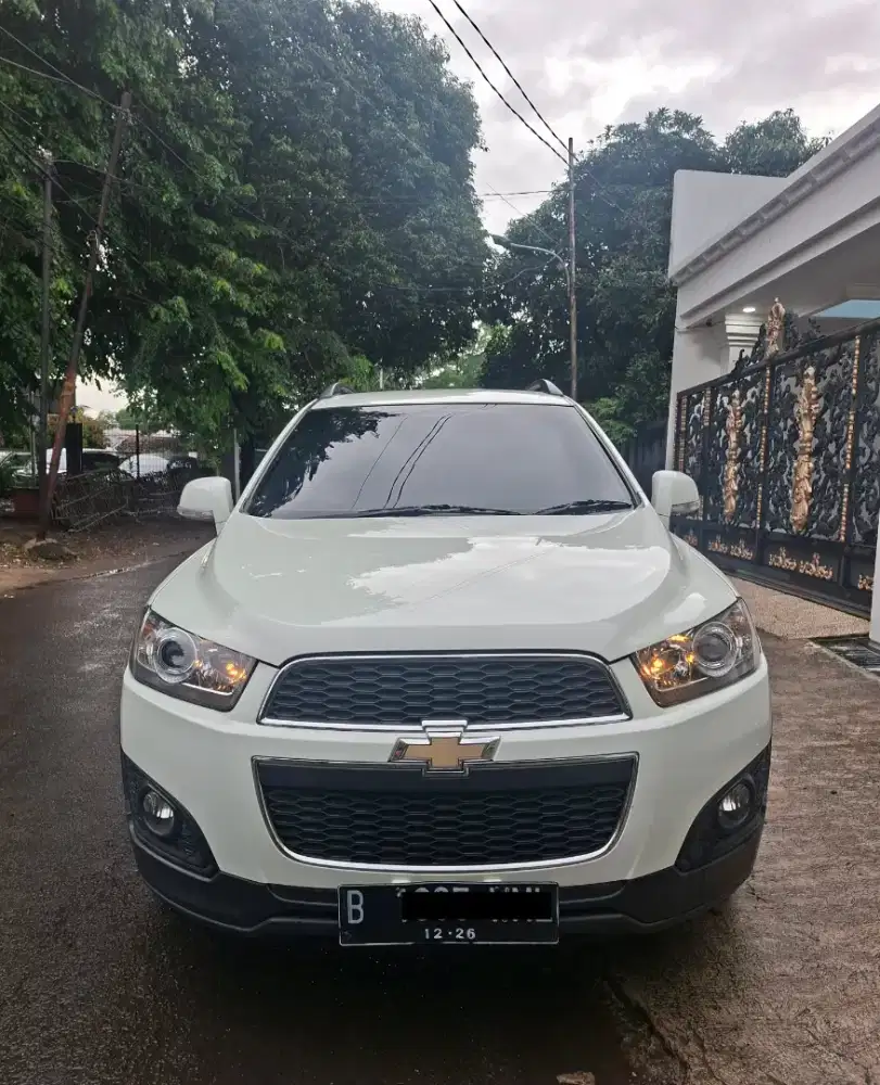 (Harga Cash) Chevrolet Captiva Diesel AT NIK 2014 Putih