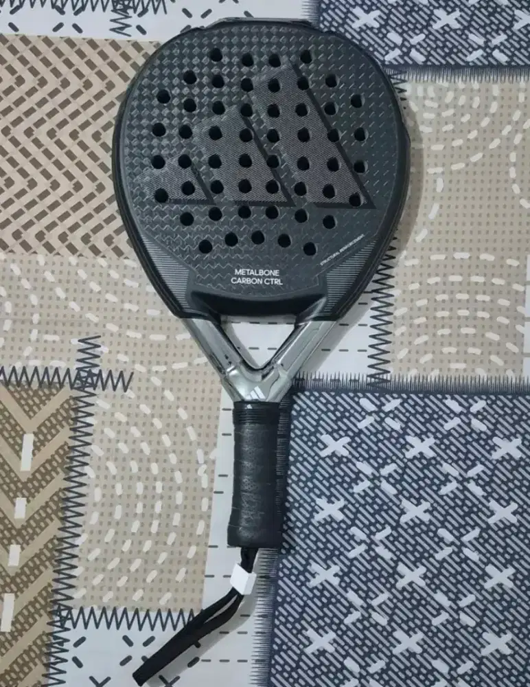 Raket padel Adidas metalbon CTRL