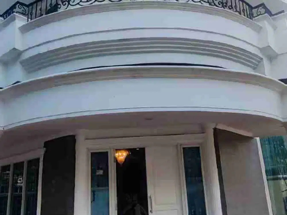 Rumah Hook Furnished di Sunter Agung, Jakarta Utara