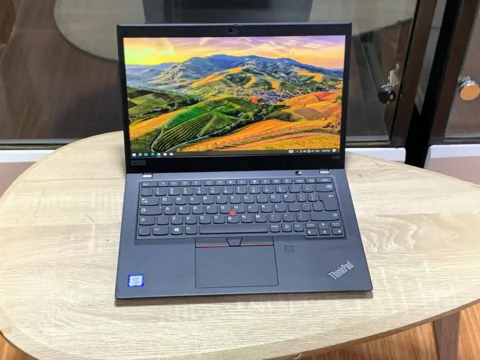 Lenovo Thinkpad X390 Intel Corei5 Gen 8 Ram 16Gb SSD Slim No-Minus