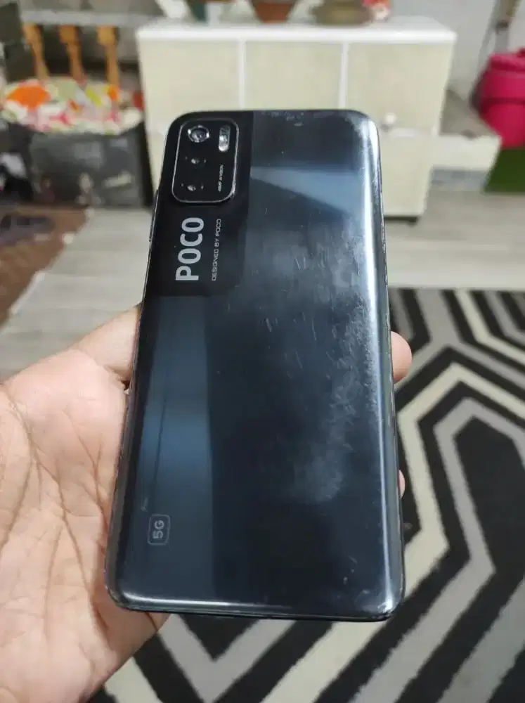 Poco M3 pro 5g 4 64 hp casan minus retak