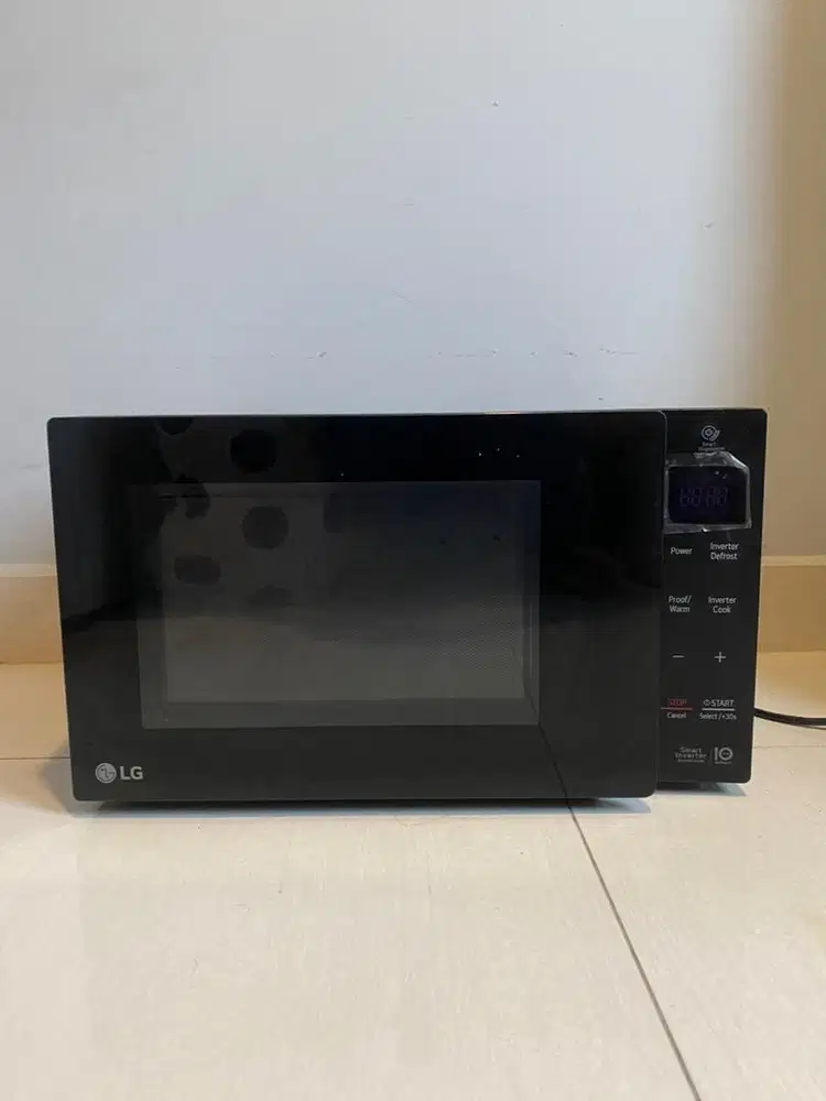 Microwave LG smart inverter 23 L
