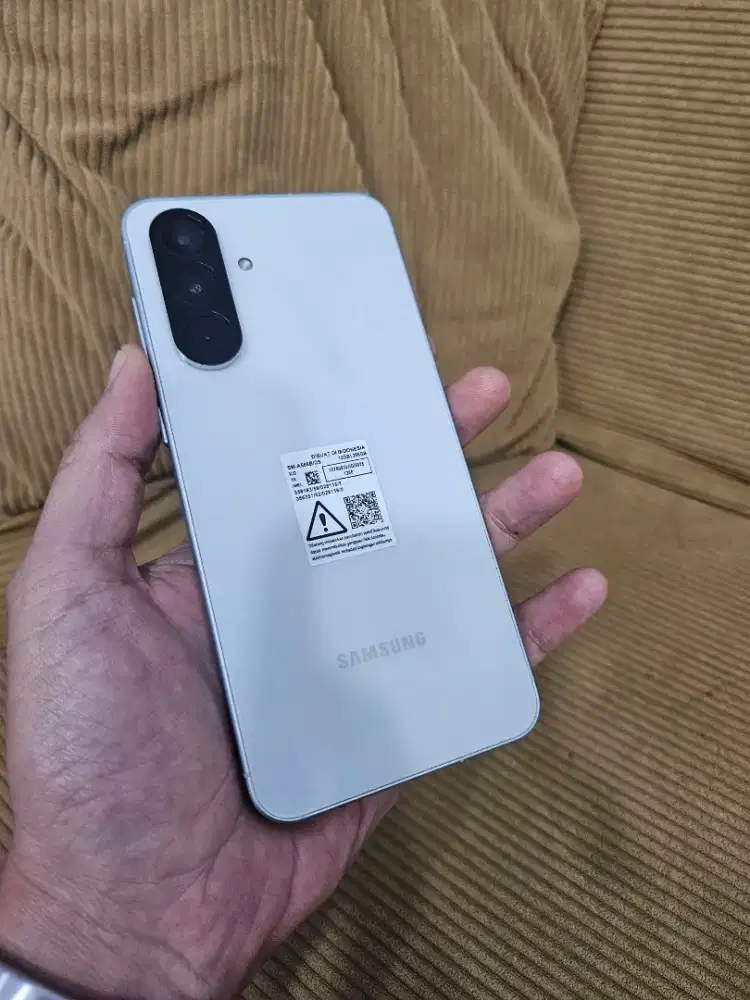 Samsung a56 12/512 resmi Indonesia jaringan 5G garansi panjang