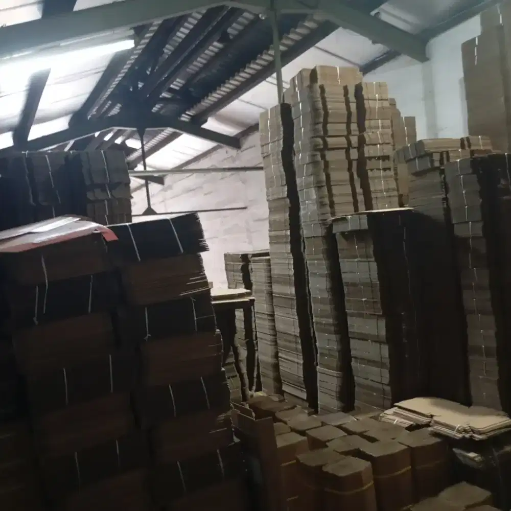 loker staff gudang angkat beban berat bongkaran dan packing barang