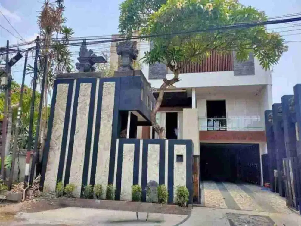 Di jual rumah still villa jalan Moh Yamin, Denpasar, Bali