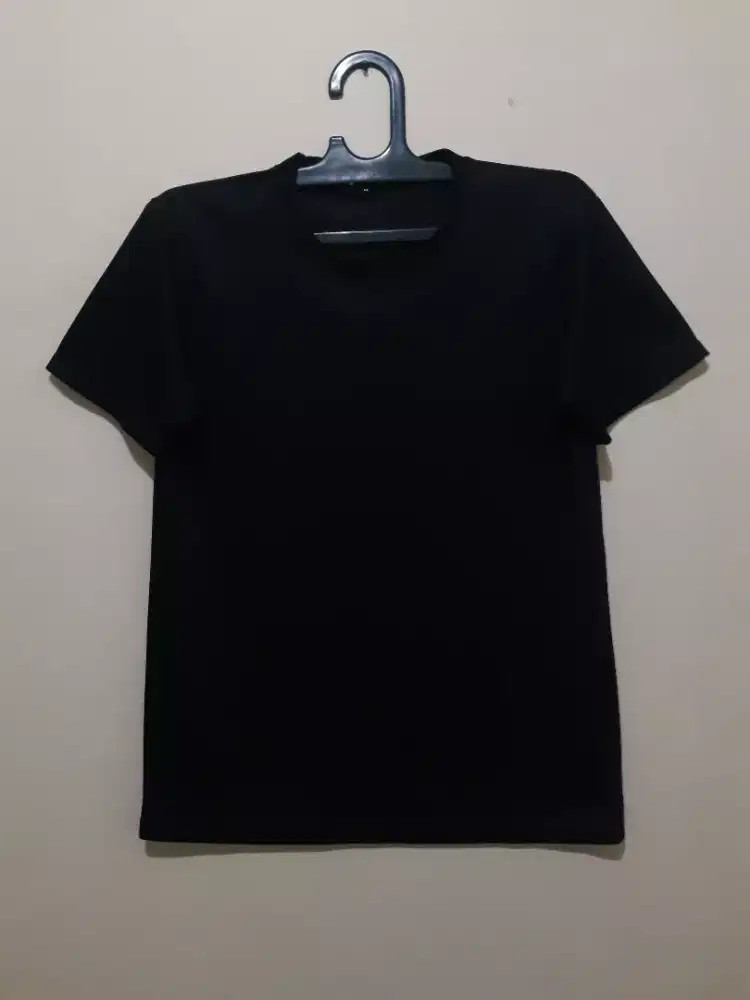 3 KAOS HITAM POLOS OLAHRAGA BAHAN DRYFIT/POLYESTER SIZE M