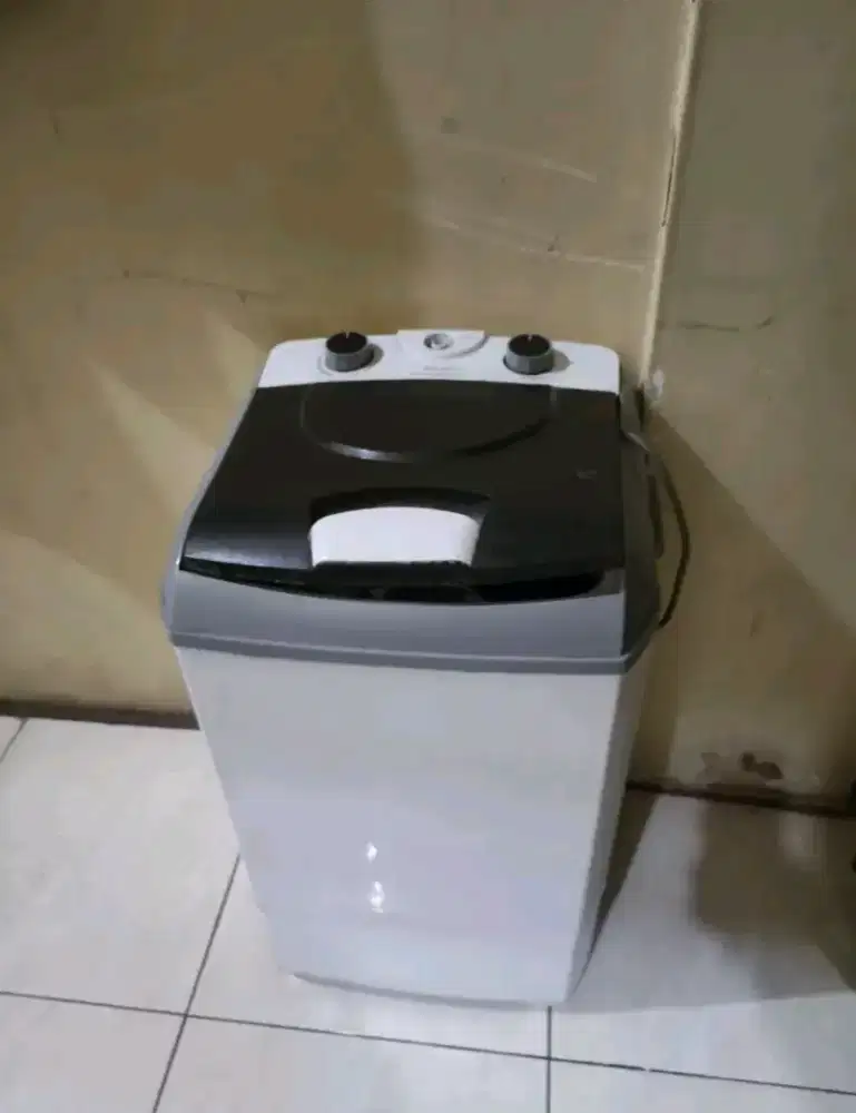 Mesin cuci mini portable Arashi