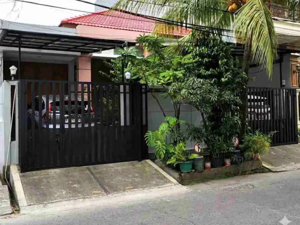 Rumah Hook 2,5 Lantai Full Furnished Bebas Banjir di Sunter Agung Jaya, Jakarta Utara