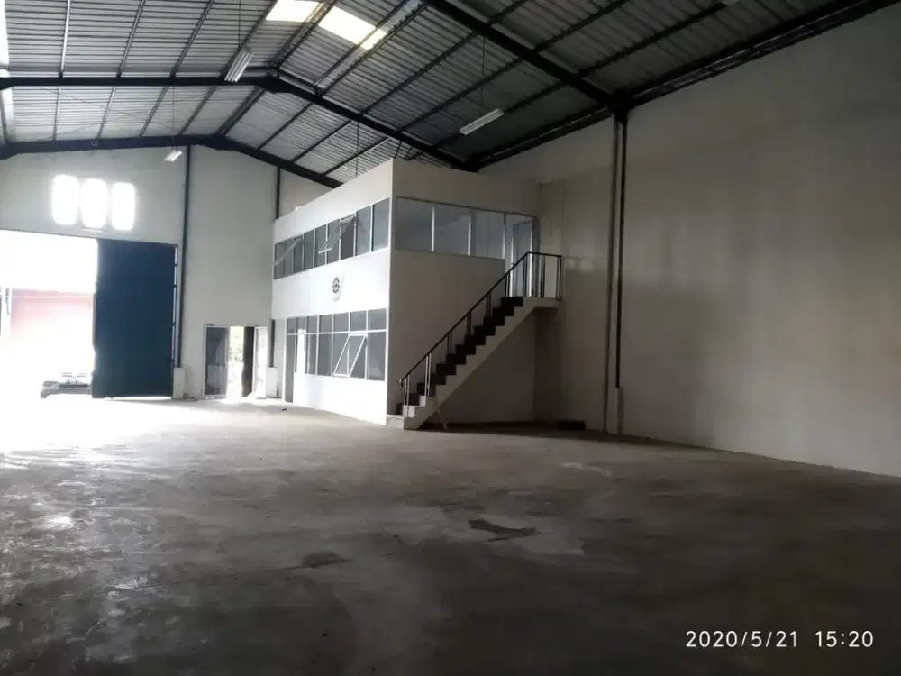 DISEWAKAN GUDANG BIZHUB SERPONG