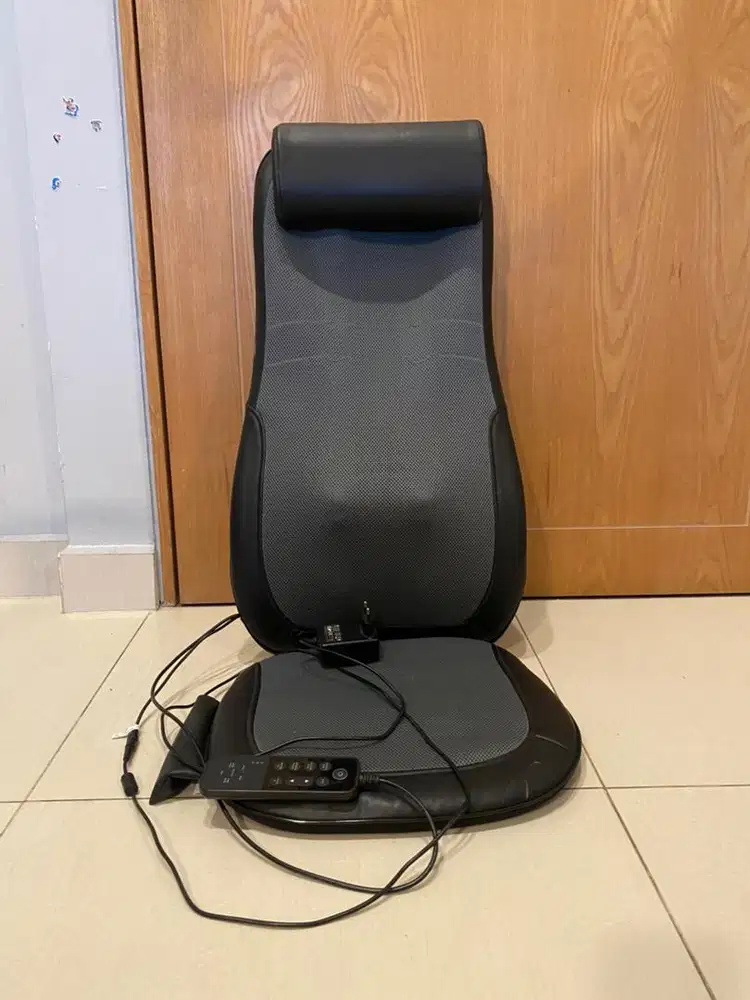 Kursi pijat / Massage cushion UY-208