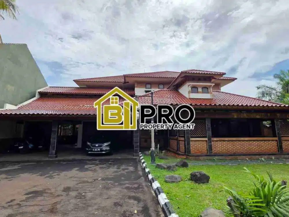 Rumah Mewah, Luas, dan Strategis serta Akses Mudah di Lenteng Agung Jakarta Selatan