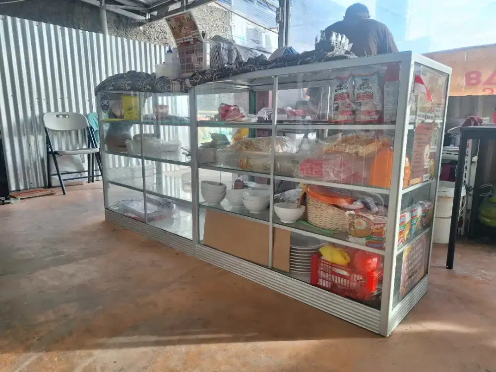 JUAL ETALASE JUALAN BEKAS KONDISI BAGUS