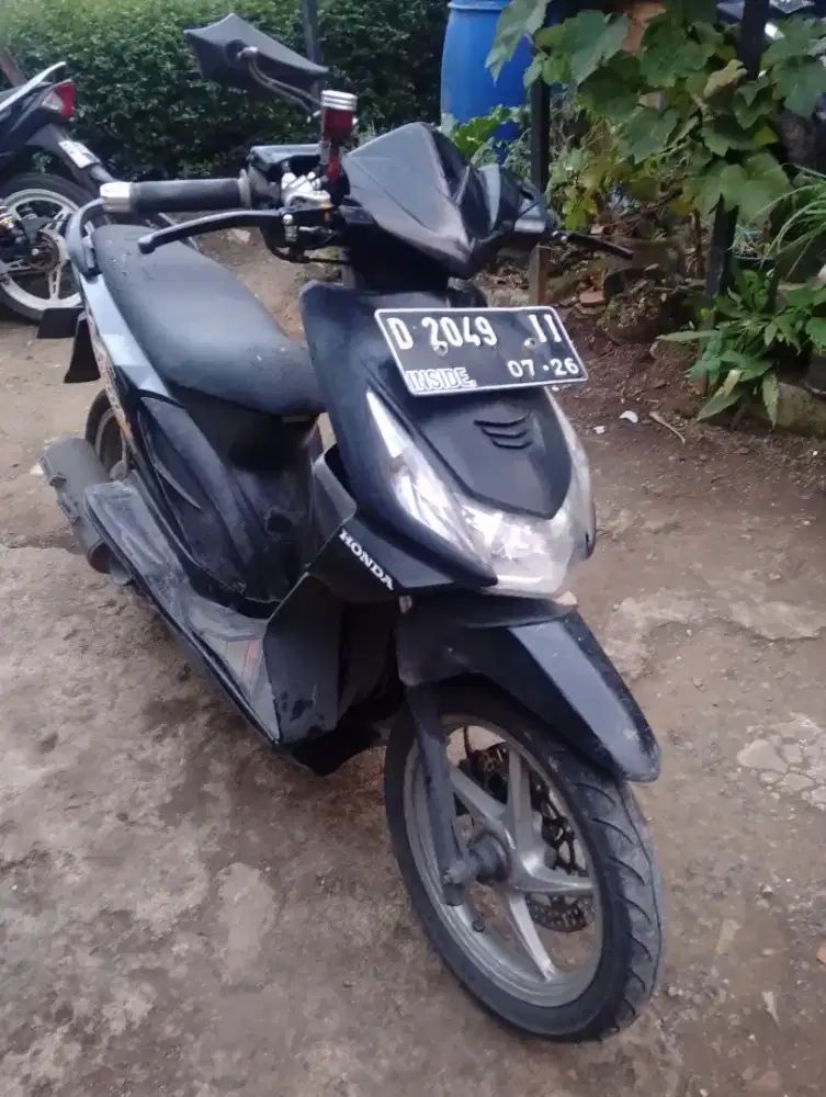 Motor beat bekas 2008 karbu