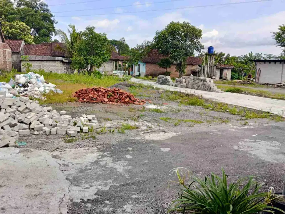 Jual Tanah Kavling Jakal km 9  Pasar Gentan  Ke Timur