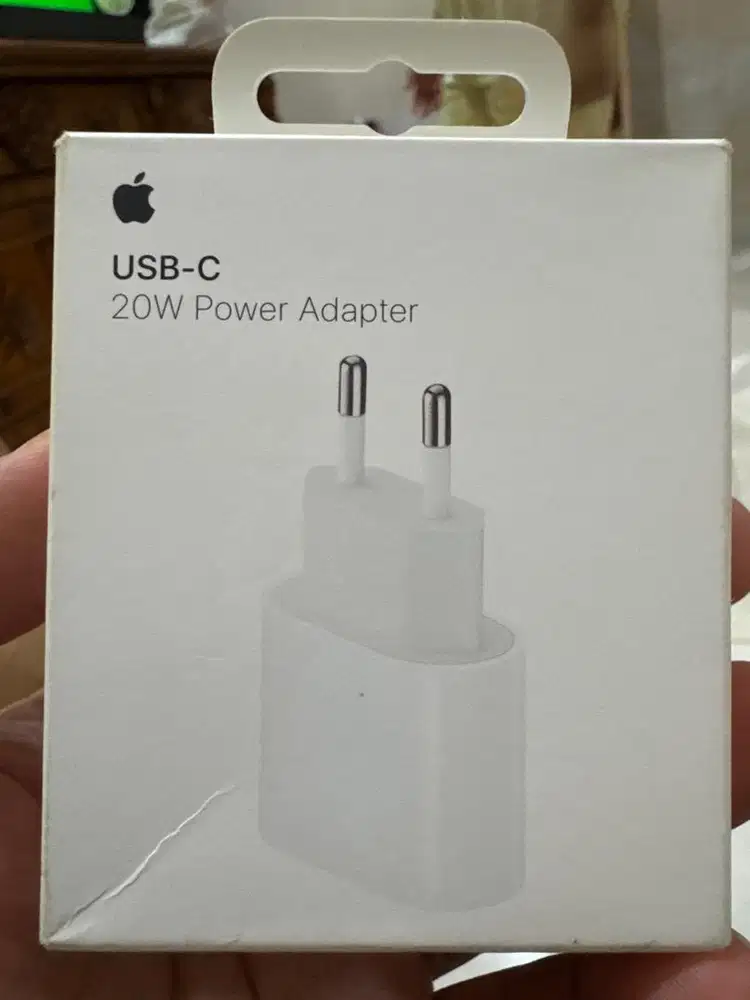 Adapter iphone 20w