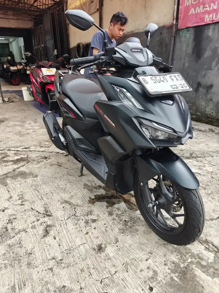 Vario 160 cbs 2025 dp 1jt km 4rb fxs ooa