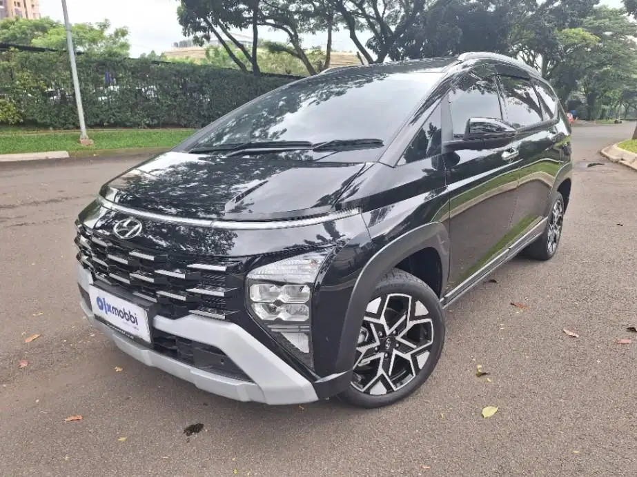 LOW DP Hyundai Stargazer 1.5 Prime Bensin-AT 2025 URD