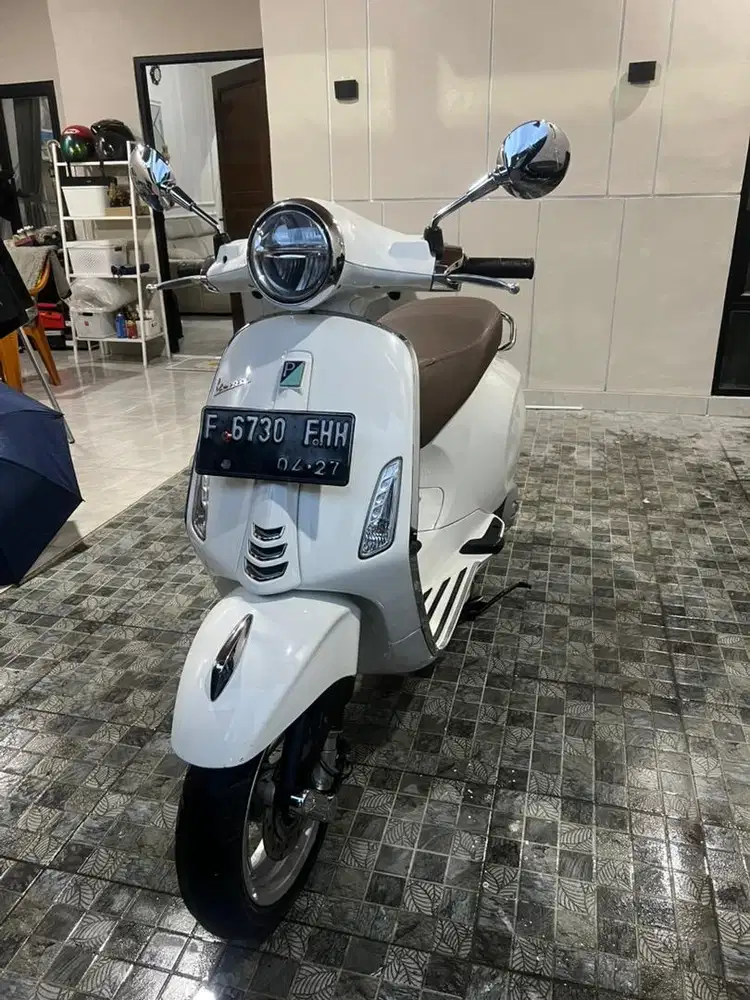 (Cash) Vespa Primavera ABS 2022