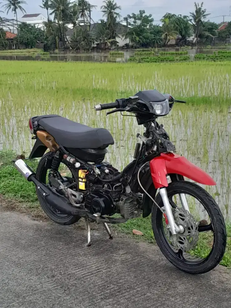 Motor f 1 zr harga 8 juta nego