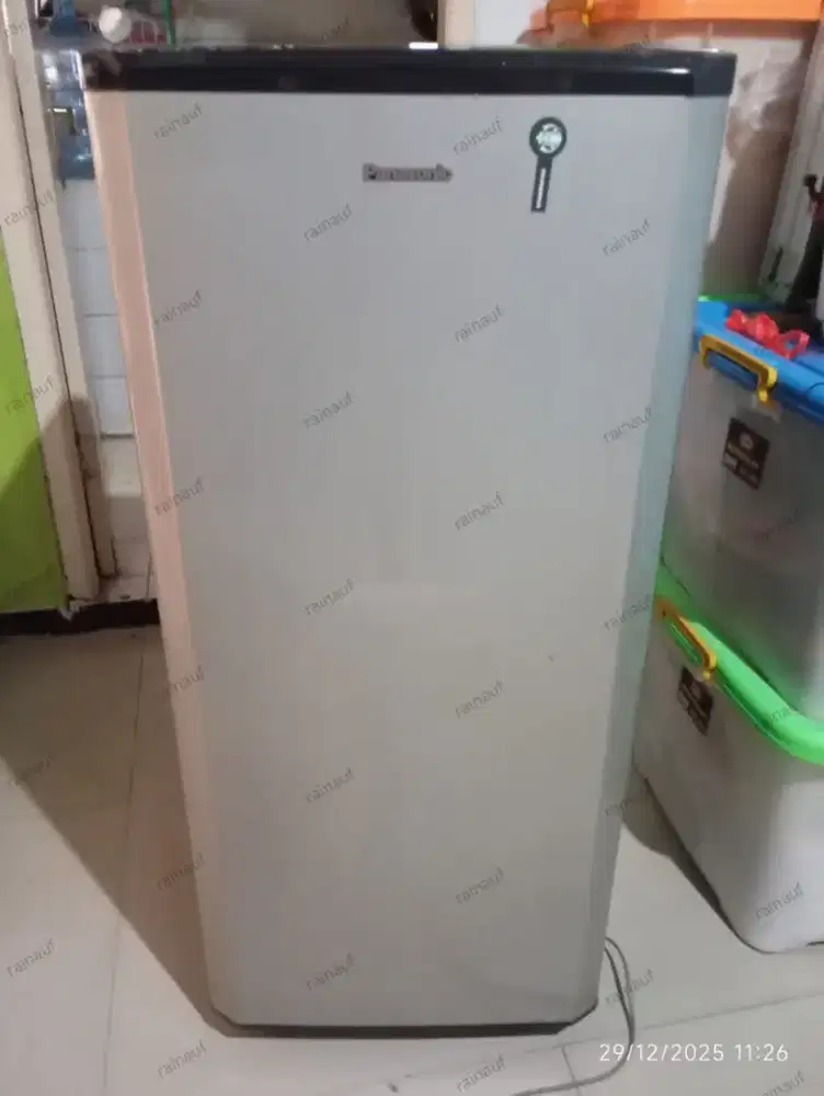 Kulkas panasonic 1 pintu