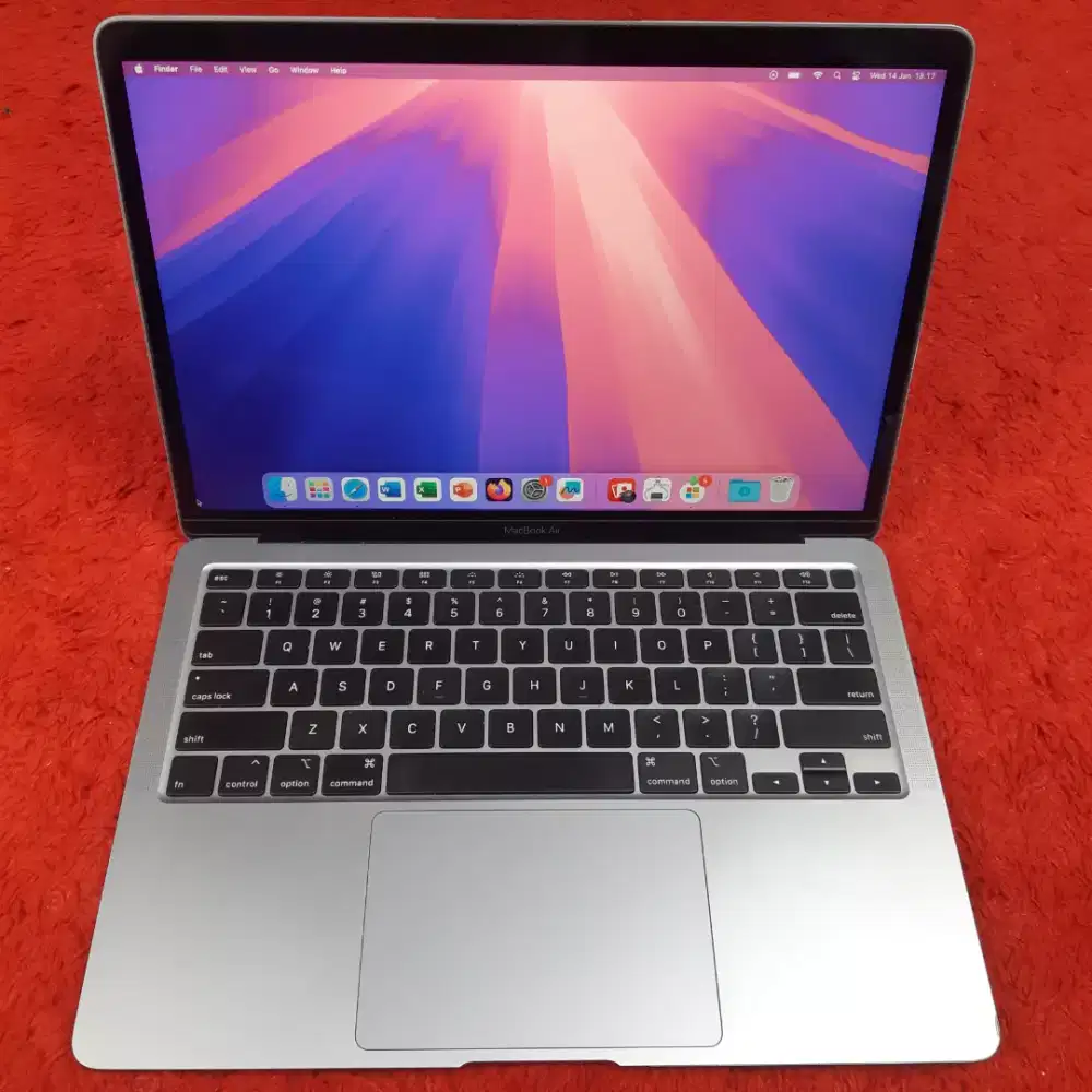 Macbook air 2020 i3 ram 8gb ssd 256gb ex ibox bisa cod