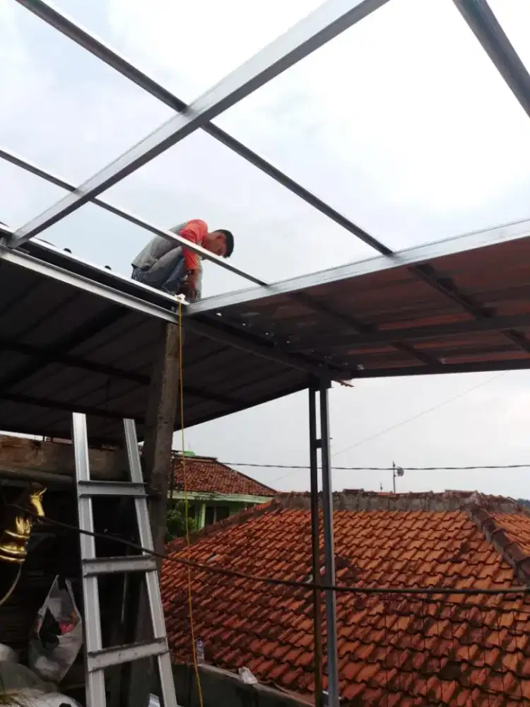 Tukang atap bocor ,rembes renovasi